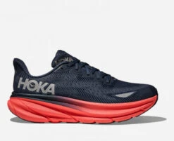 HOKA Women's Clifton 9 GORE-TEX Road Running Shoes In Varsity Navy/Nautical Dusk